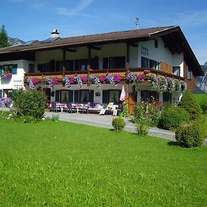 Pension Herzoghaeusel Guest house Bischofswiesen