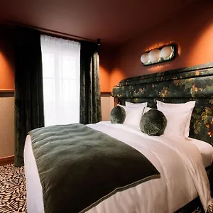1.75 La Treve Hotel Parijs